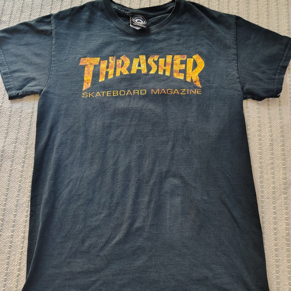 THRASHER TOP